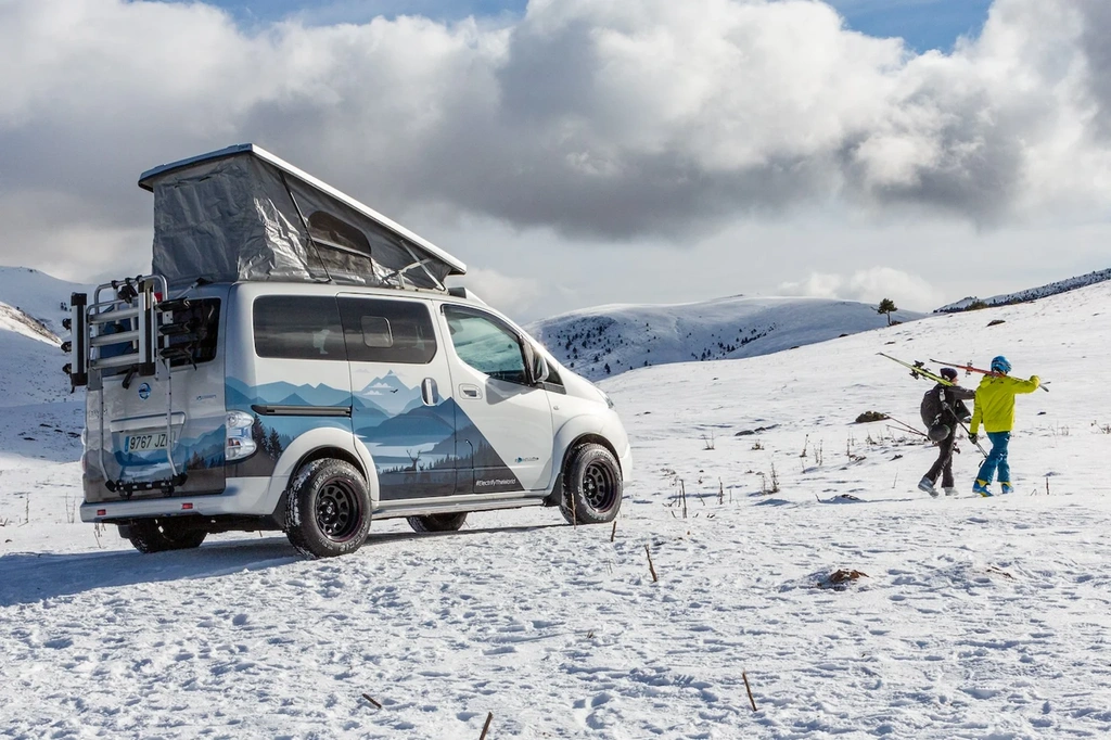 Nissan e-NV200 Winter Camper