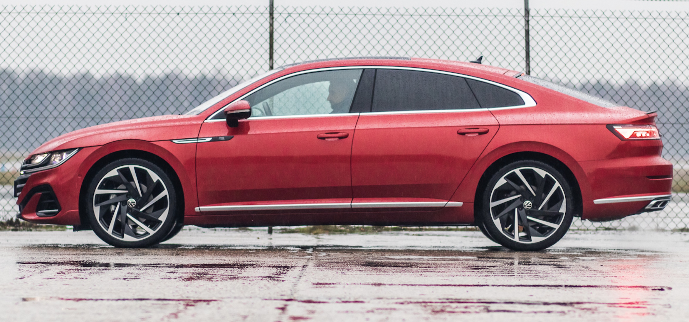 volkswagen arteon 2021 cena