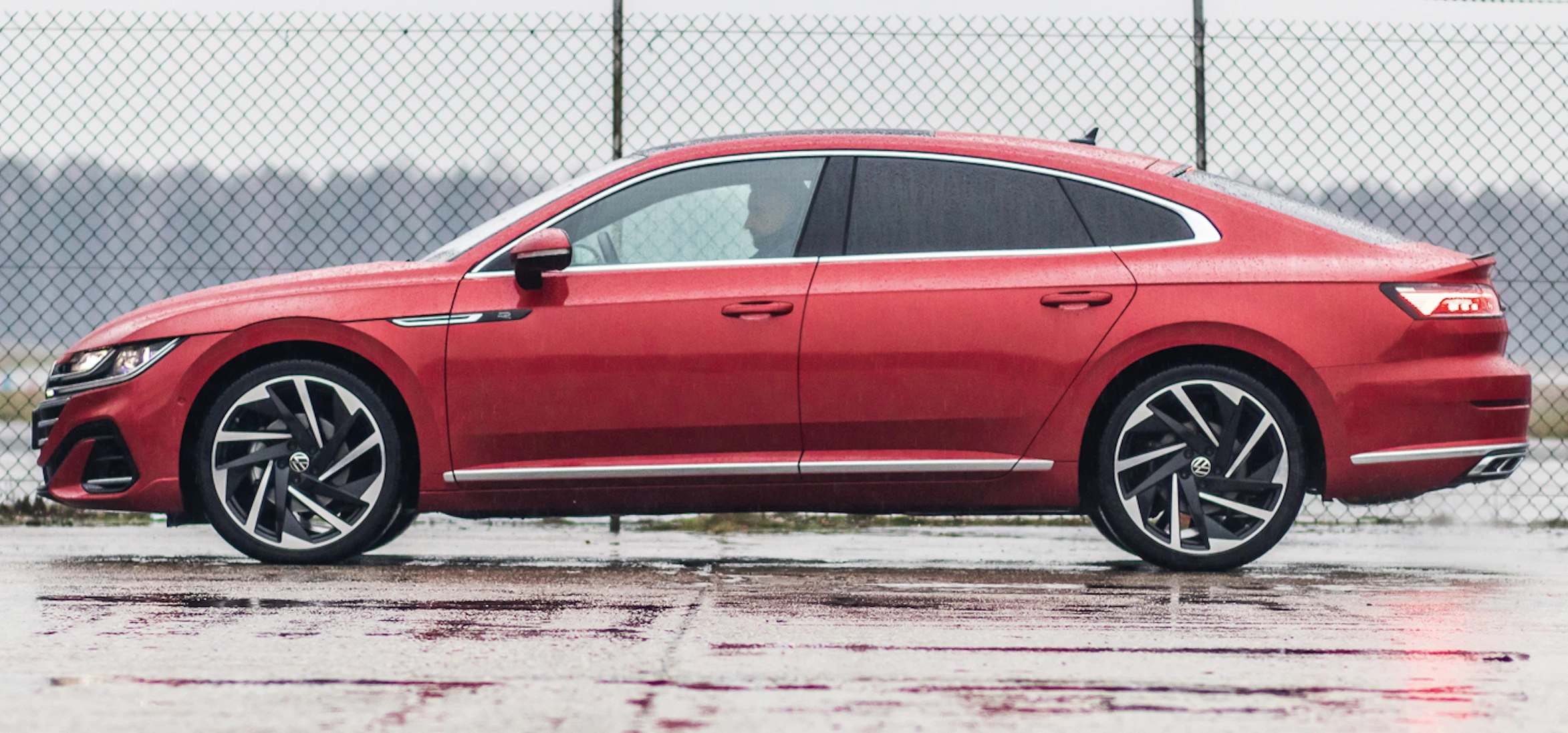 volkswagen arteon 2021 cena