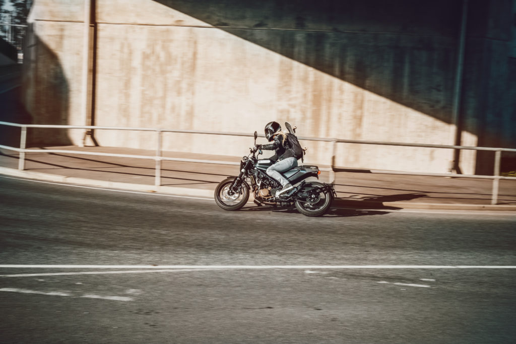 husqvarna svartpilen 125 