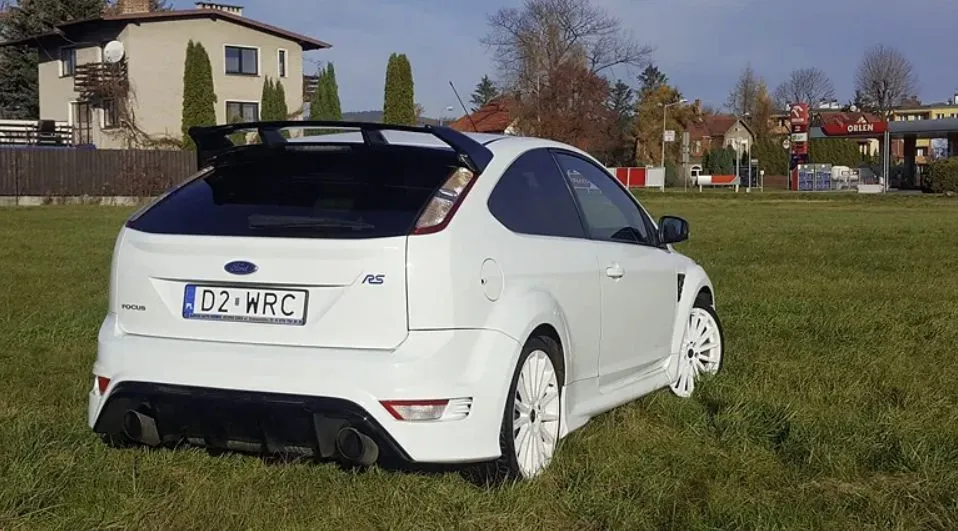 ford focus rs replika