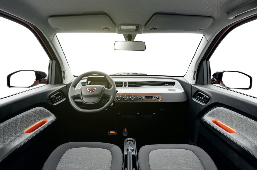 chiński samochód elektryczny wuling 