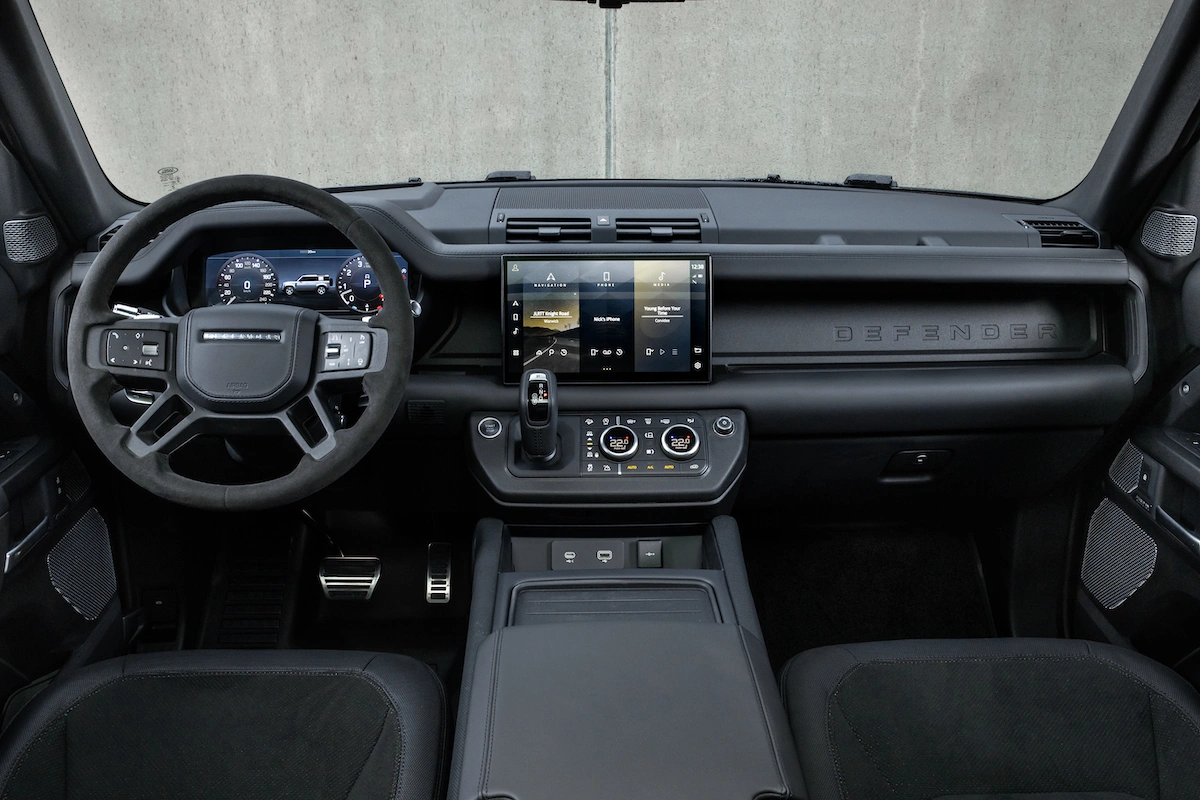 land rover defender v8 cena polska