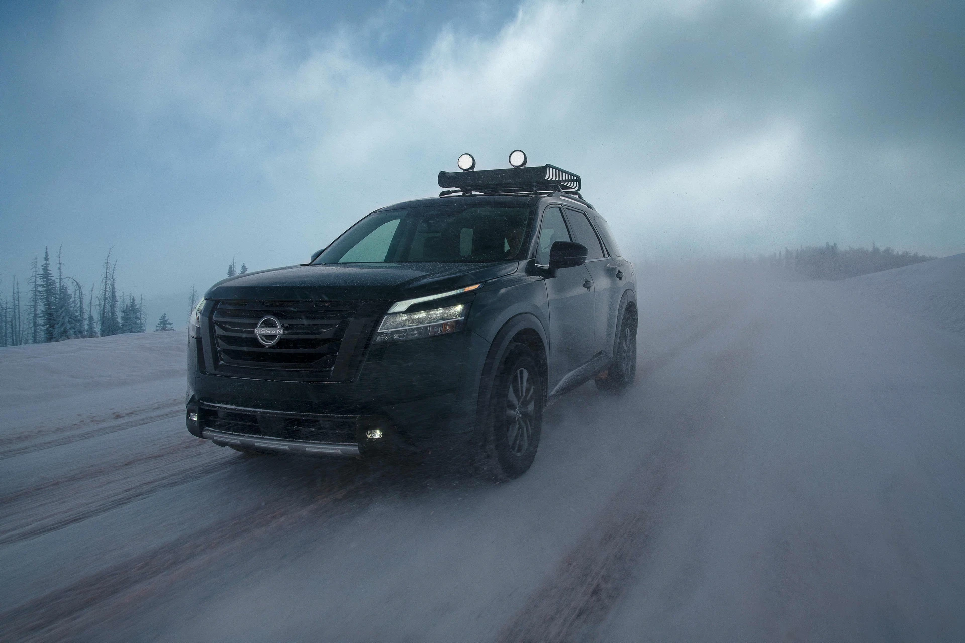 nowy nissan pathfinder 