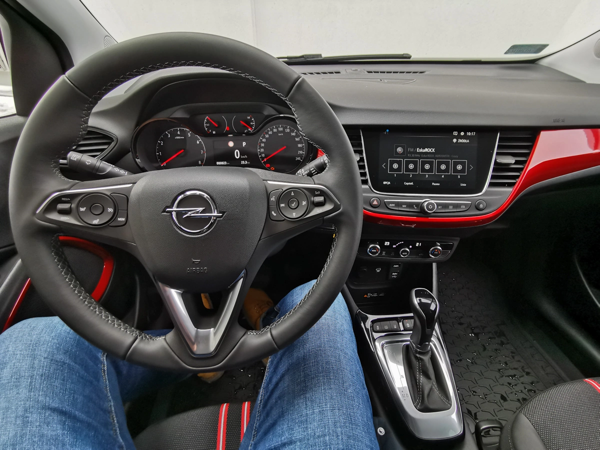 nowy opel crossland
