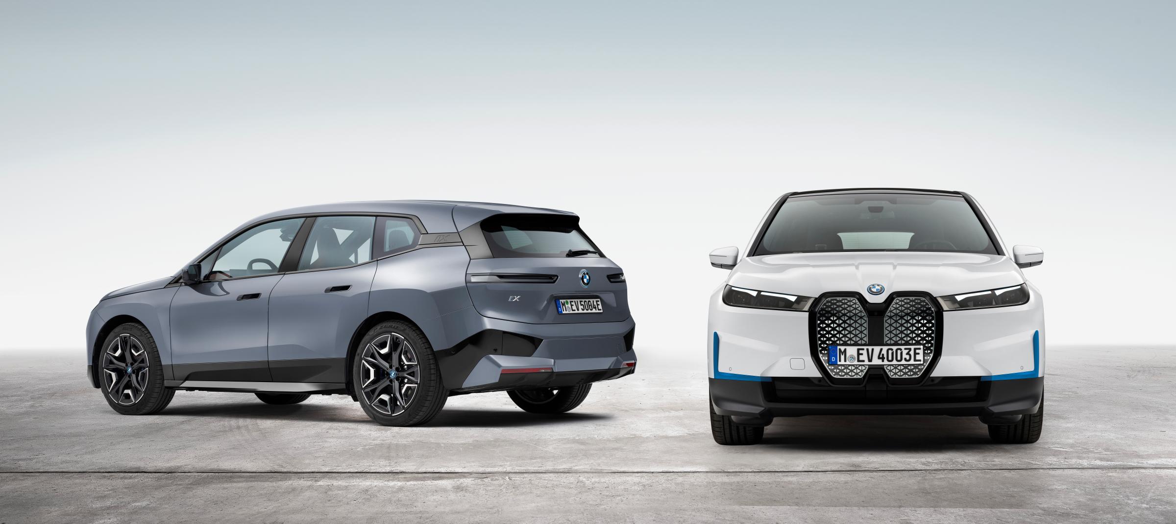 bmw ix cena