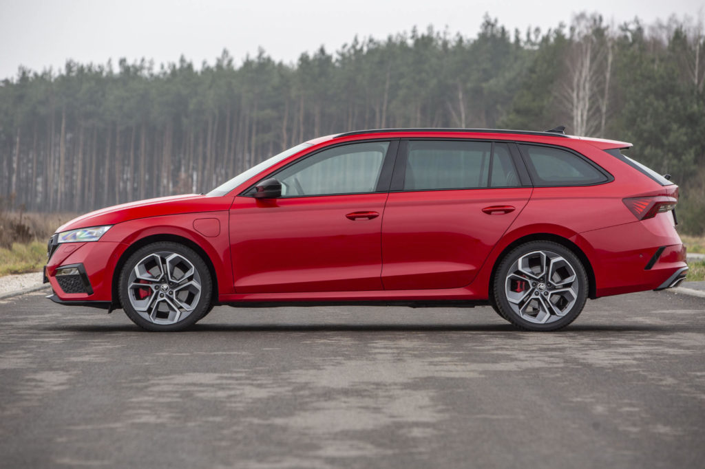 Skoda Octavia RS plug-in 