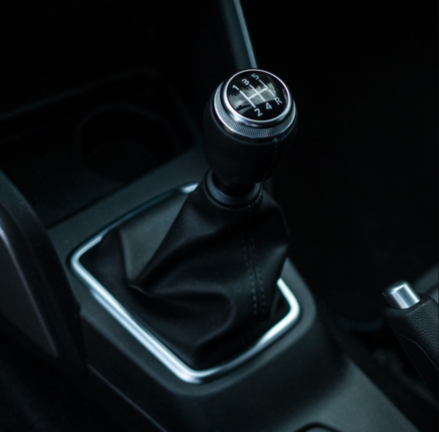 dacia duster problemy ręczna skrzynia biegów 