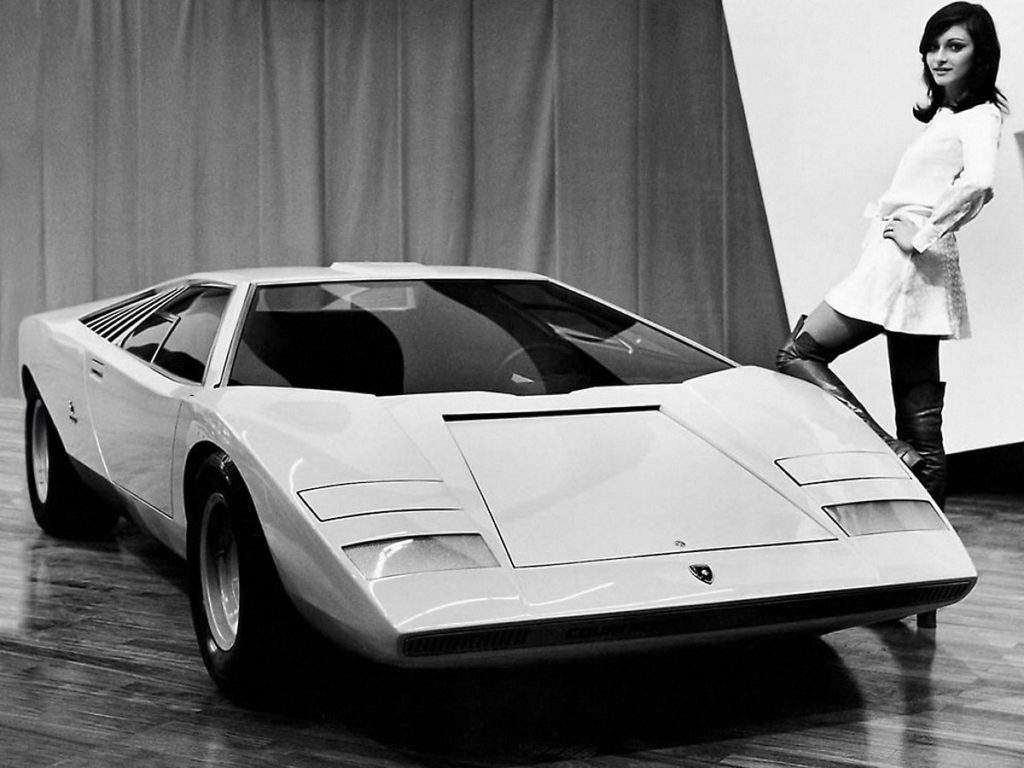 Lamborghini Countach LP500 