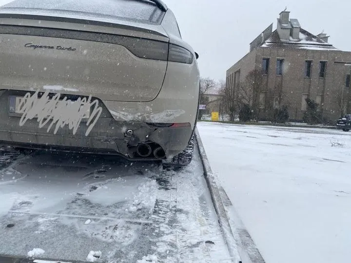 naprawa porsche cayenne  