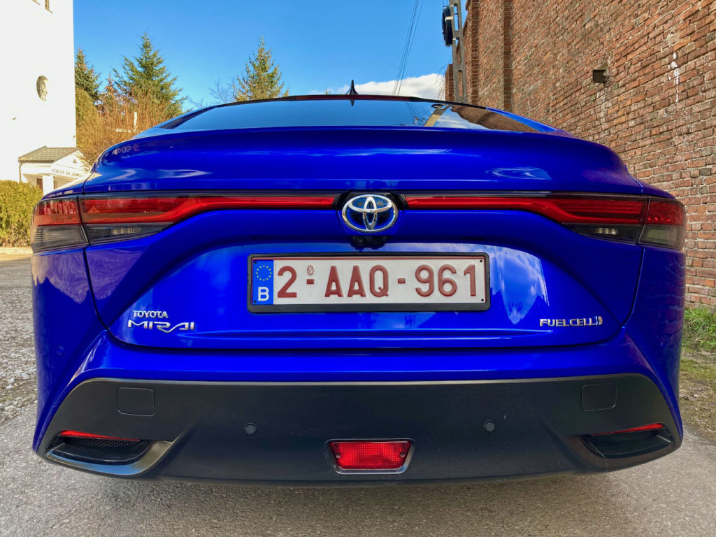 toyota mirai 2021