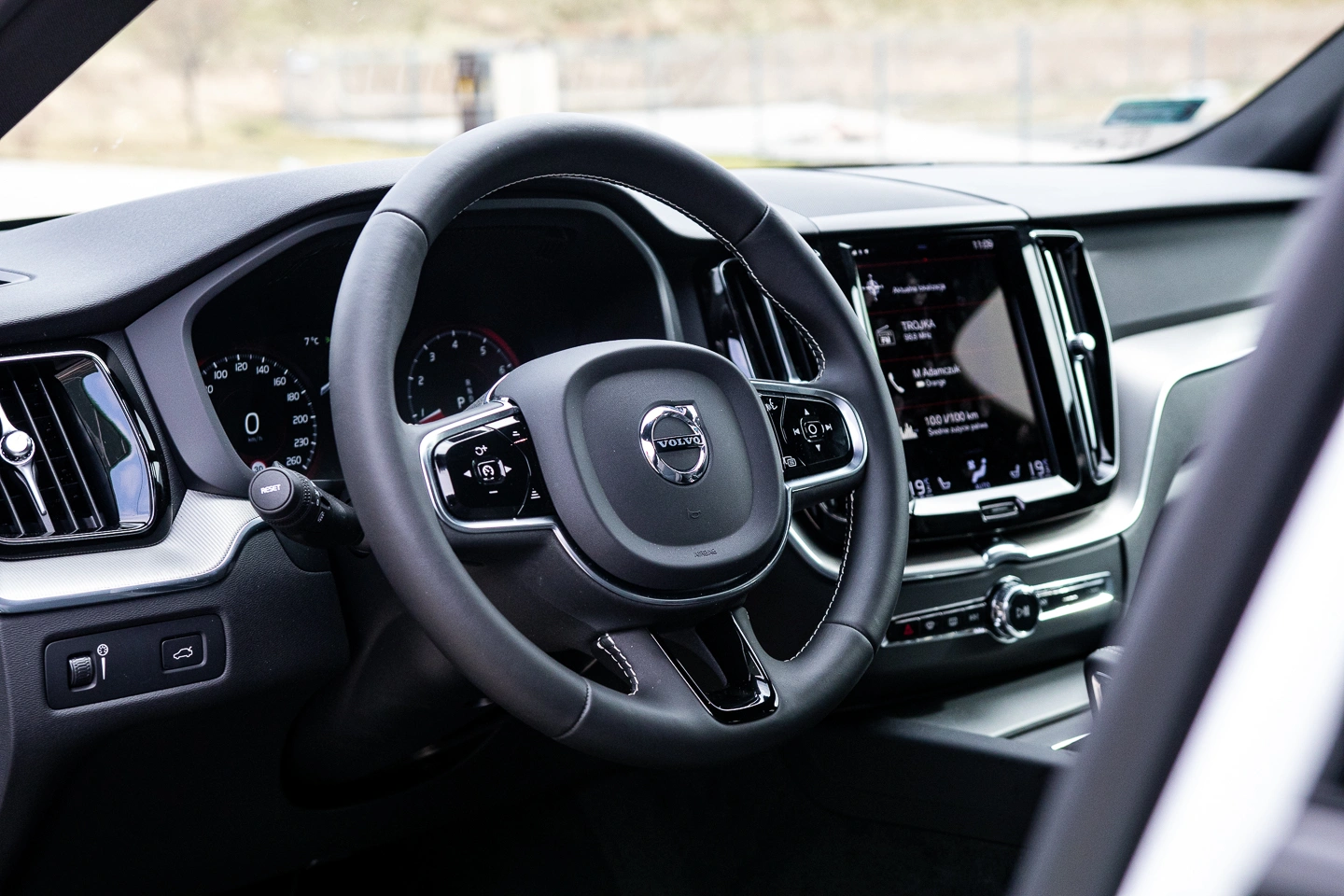 volvo xc60 b4 test 