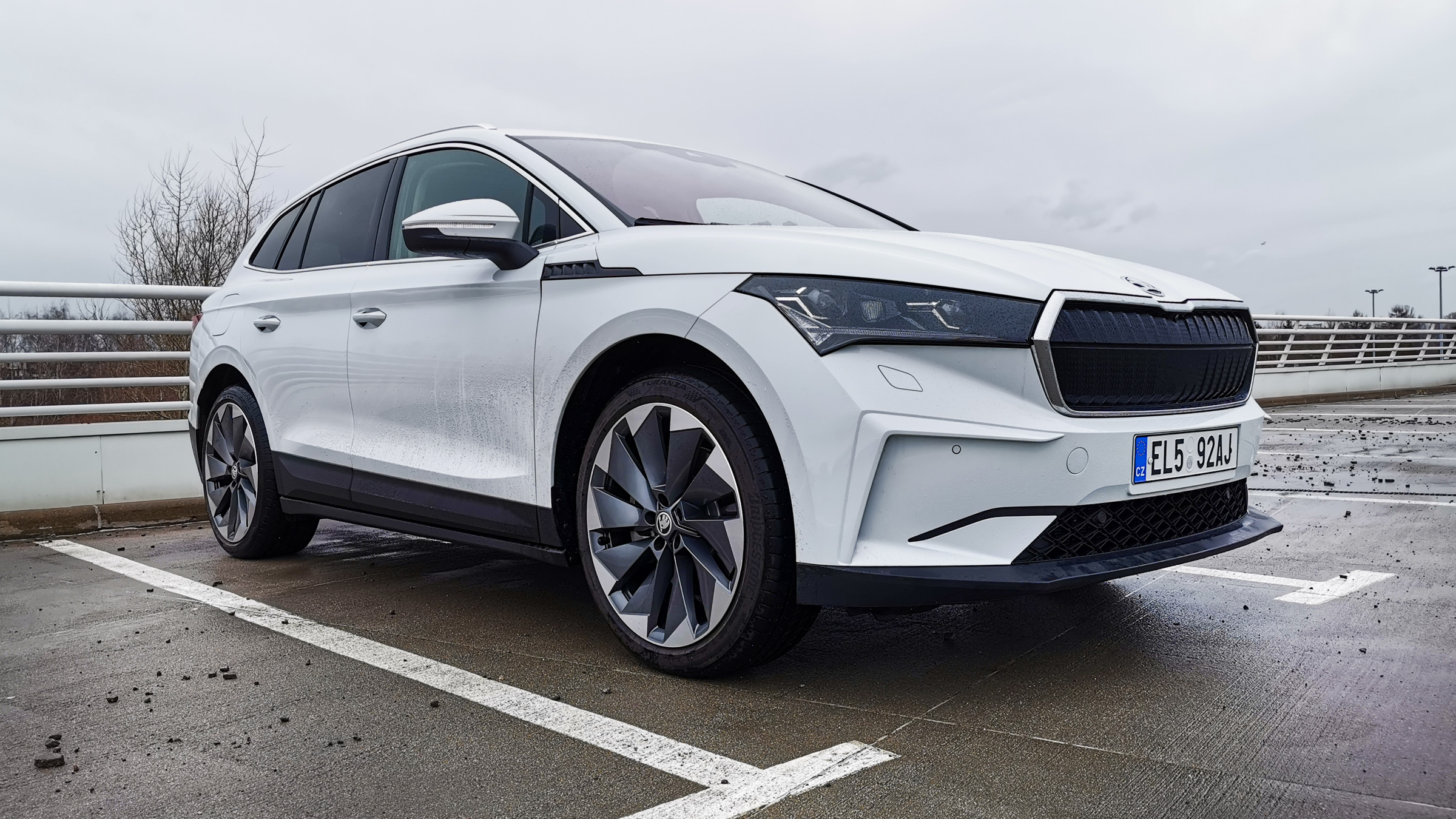 skoda enyaq iv 80 test