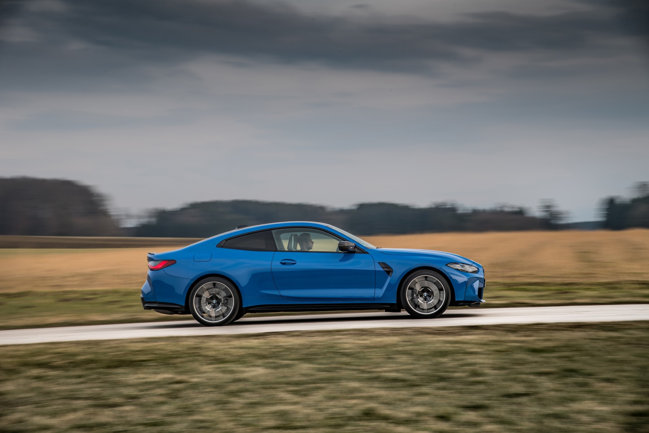 bmw m4 coupe xDrive 2021 