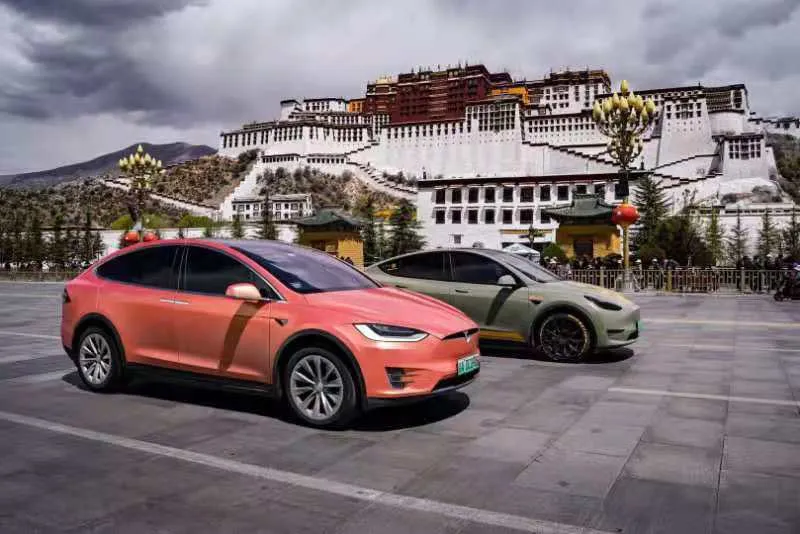 tesla mount everest