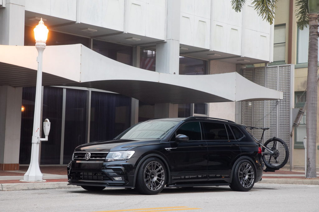 VW Tiguan R-Line