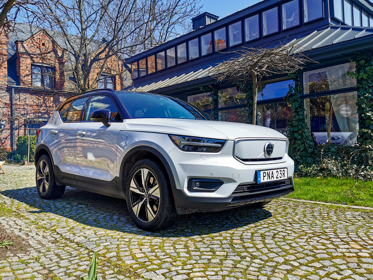 volvo xc40 recharge p8 