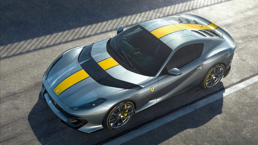 ferrari 812 superfast vs 