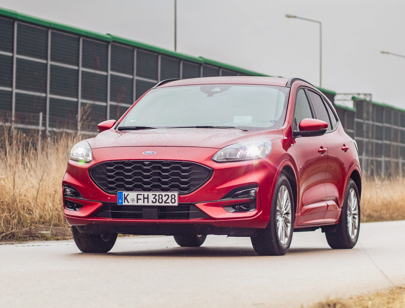 ford kuga hybrid