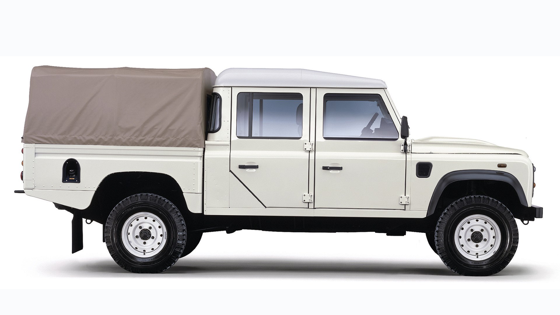 Land Rover Defender 130