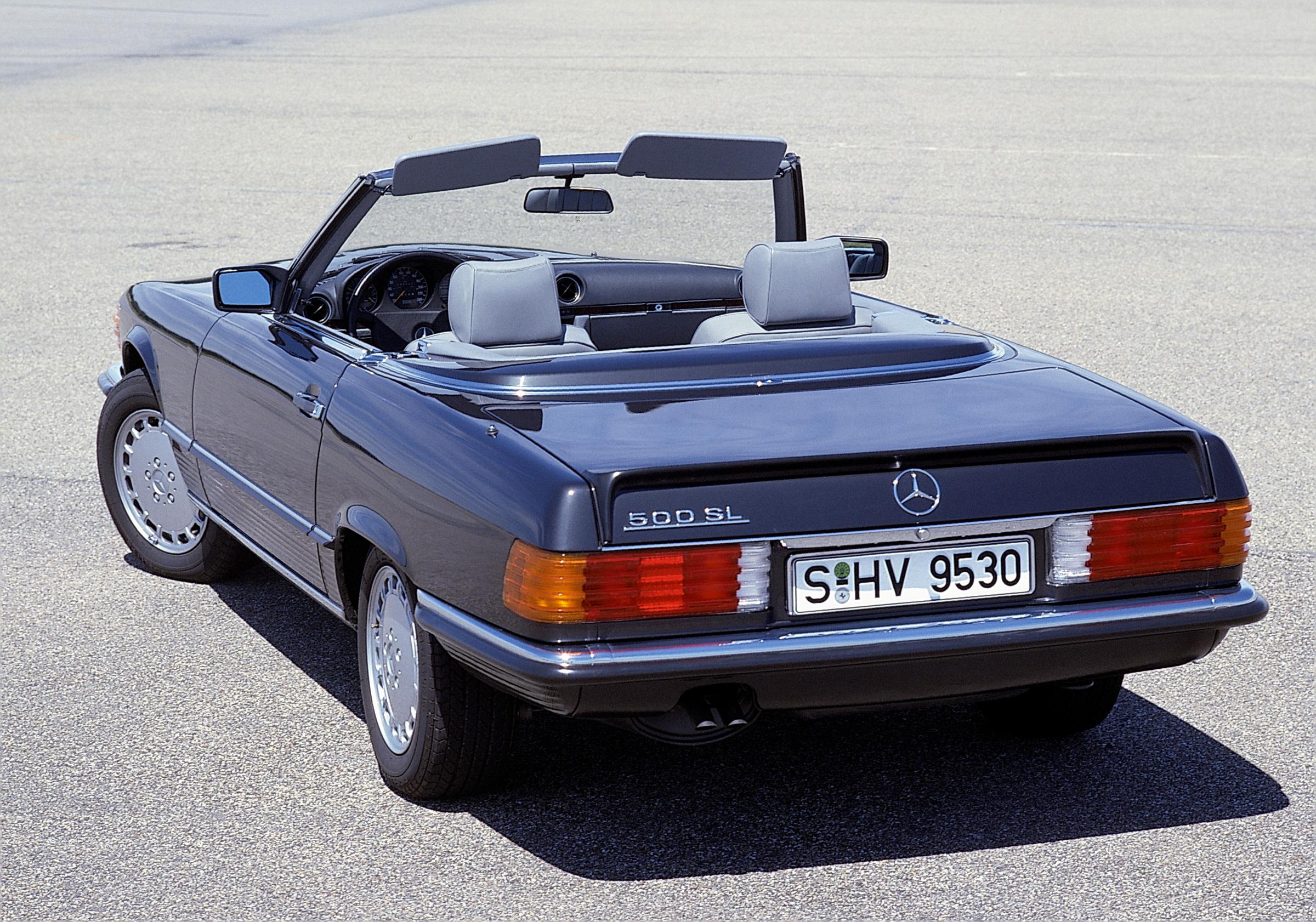 mercedes r107 historia 50 lat 