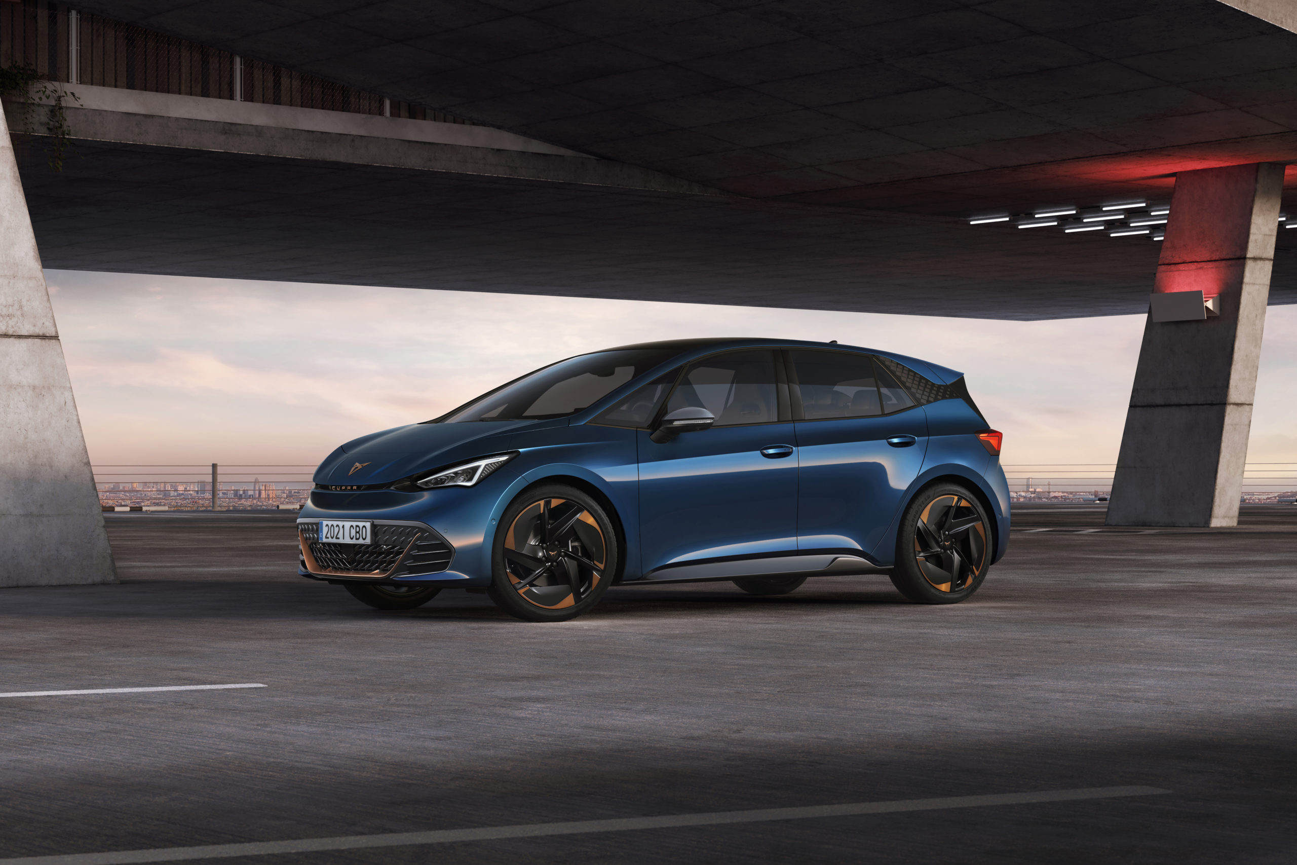 cupra born cena 