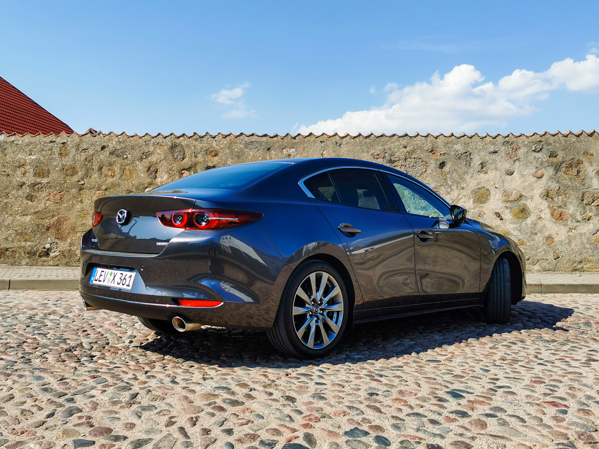 mazda e-skyactiv x 