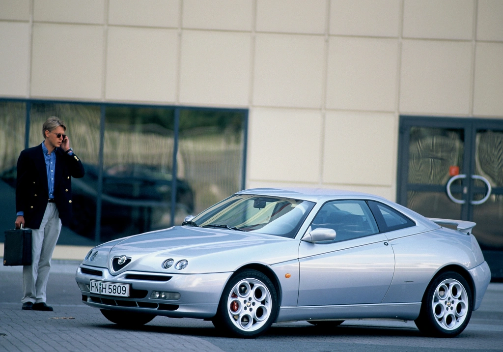 alfa romeo gtv 