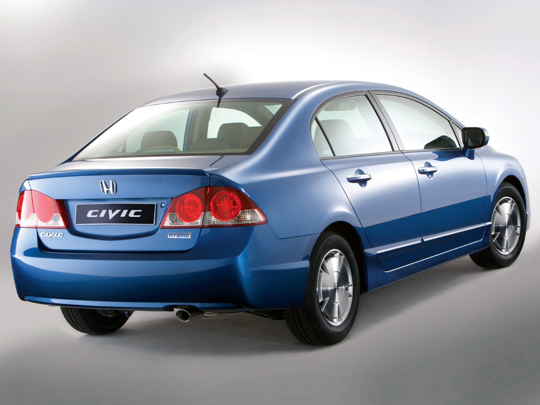 Dlaczego Honda Civic IMA ma zielone tablice? Nie wiem, ale się domyślam