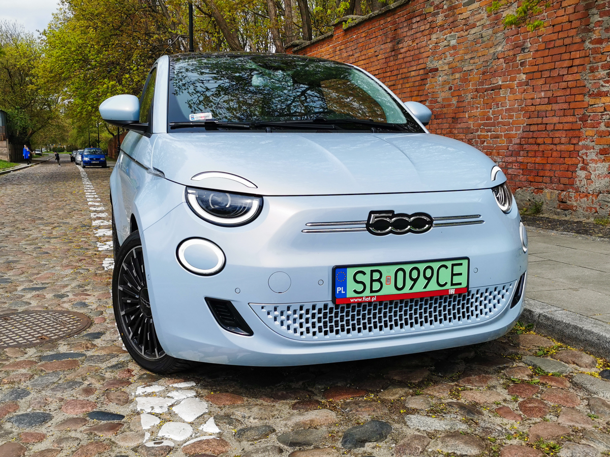 elektryczny fiat 500 