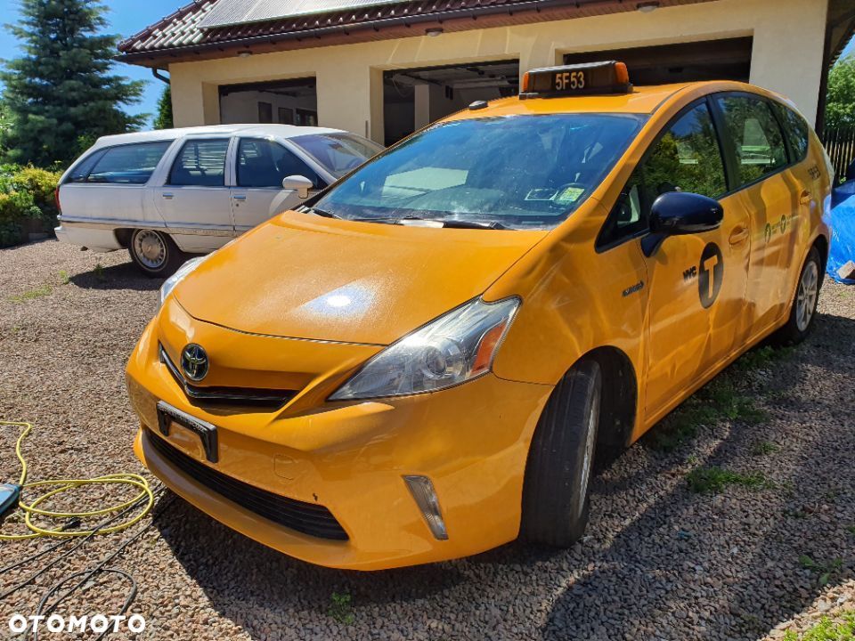 używana toyota prius