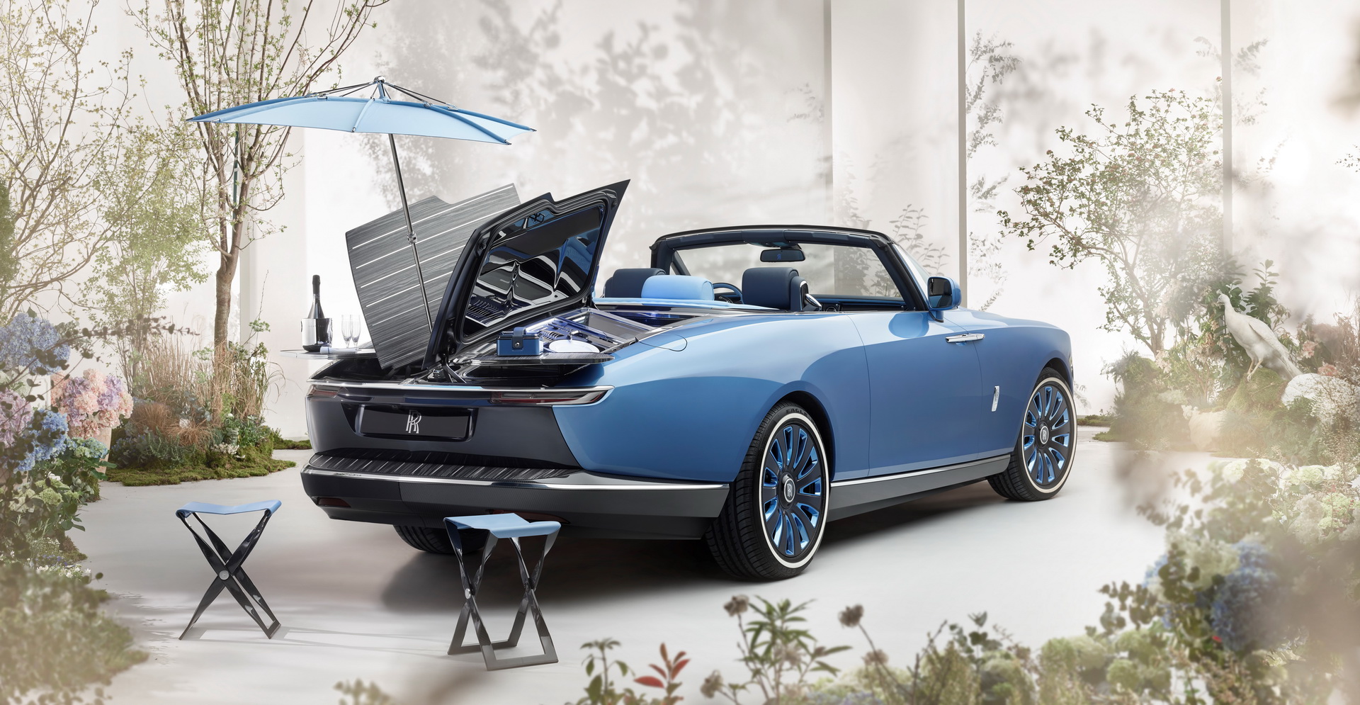 rolls-royce boat tail 