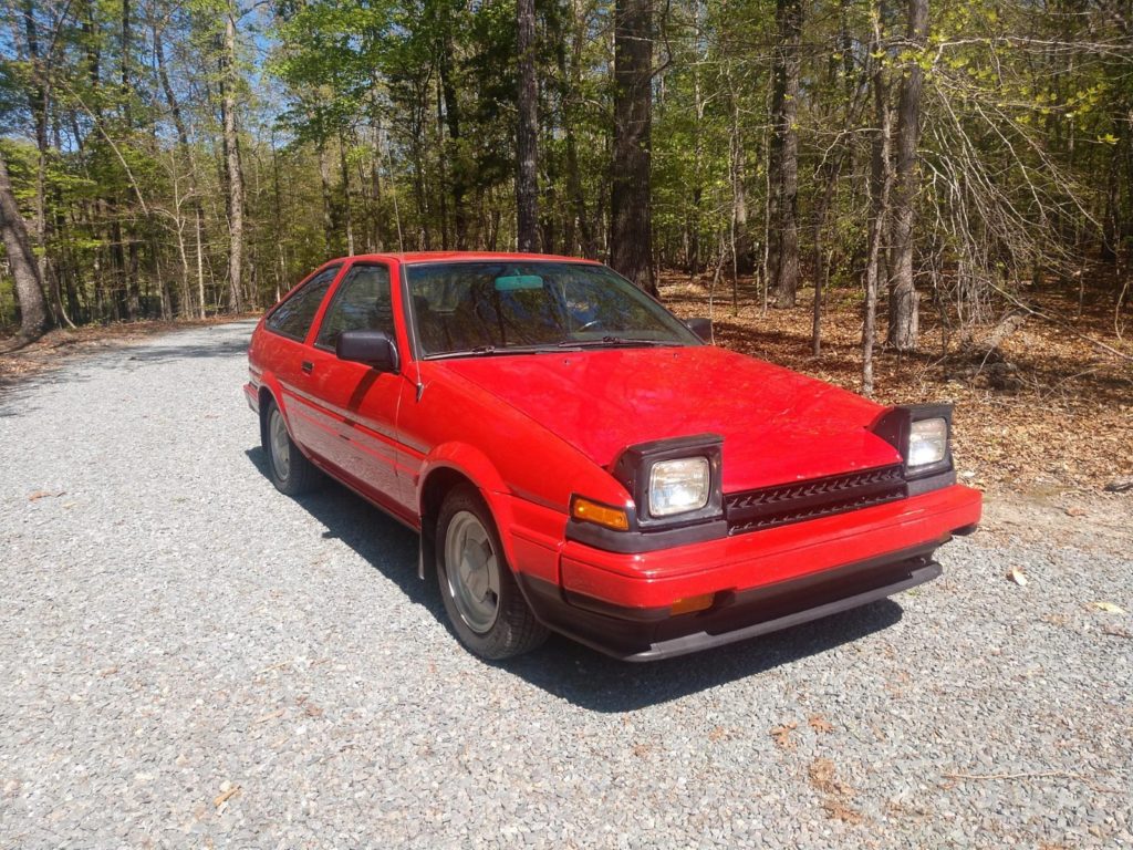 Toyota Corolla AE86 GT-S 