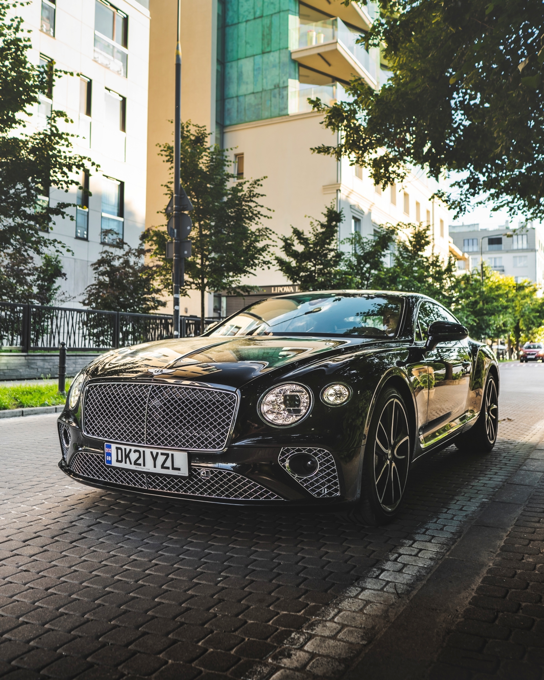 bentley continental gt v8 