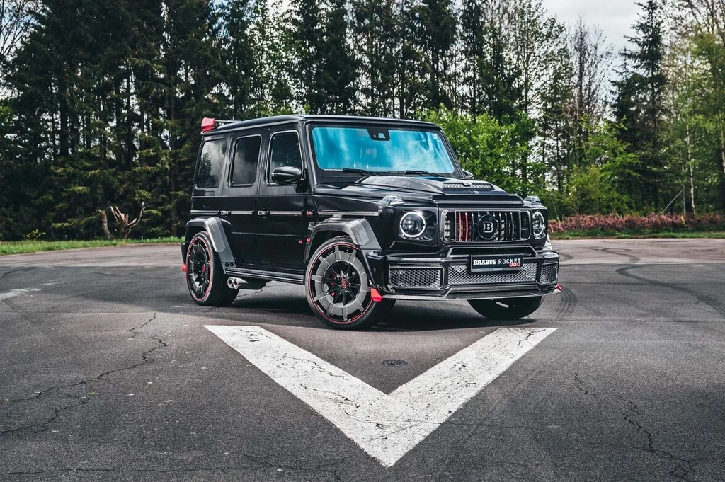 brabus rocket 900