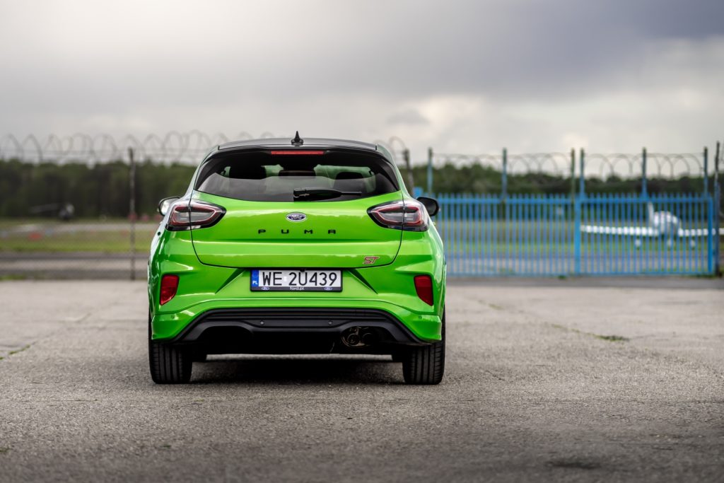 ford puma st 2021 cena