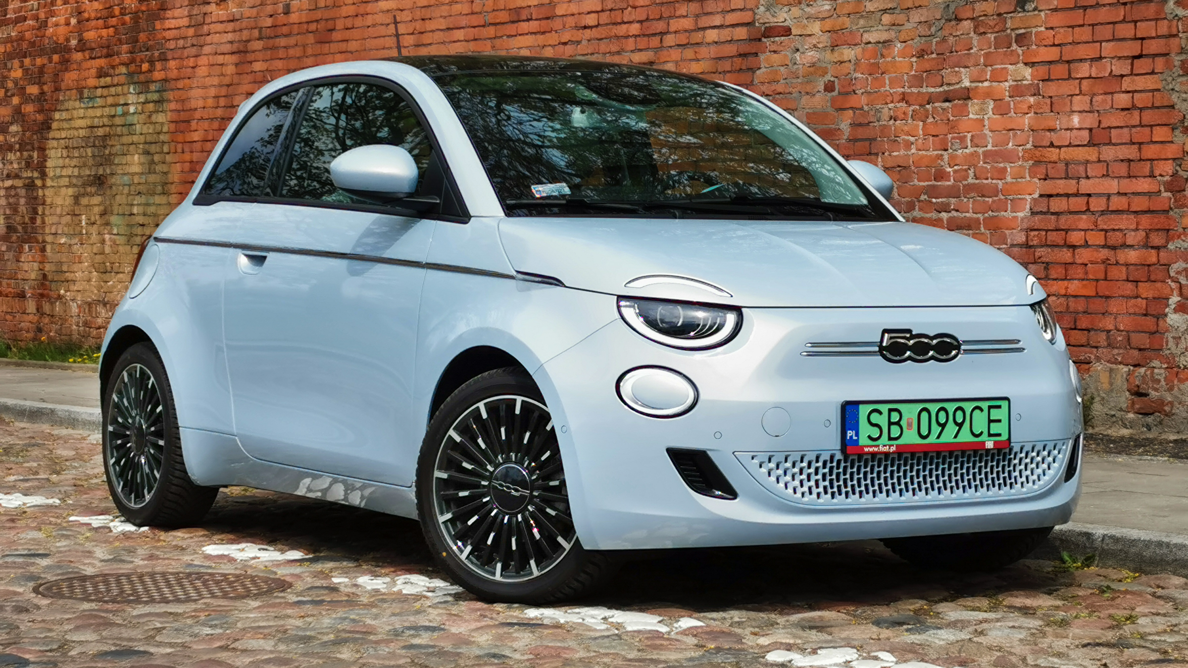 Fiat się zorientował, jak się oszukuje zimę w aucie elektrycznym