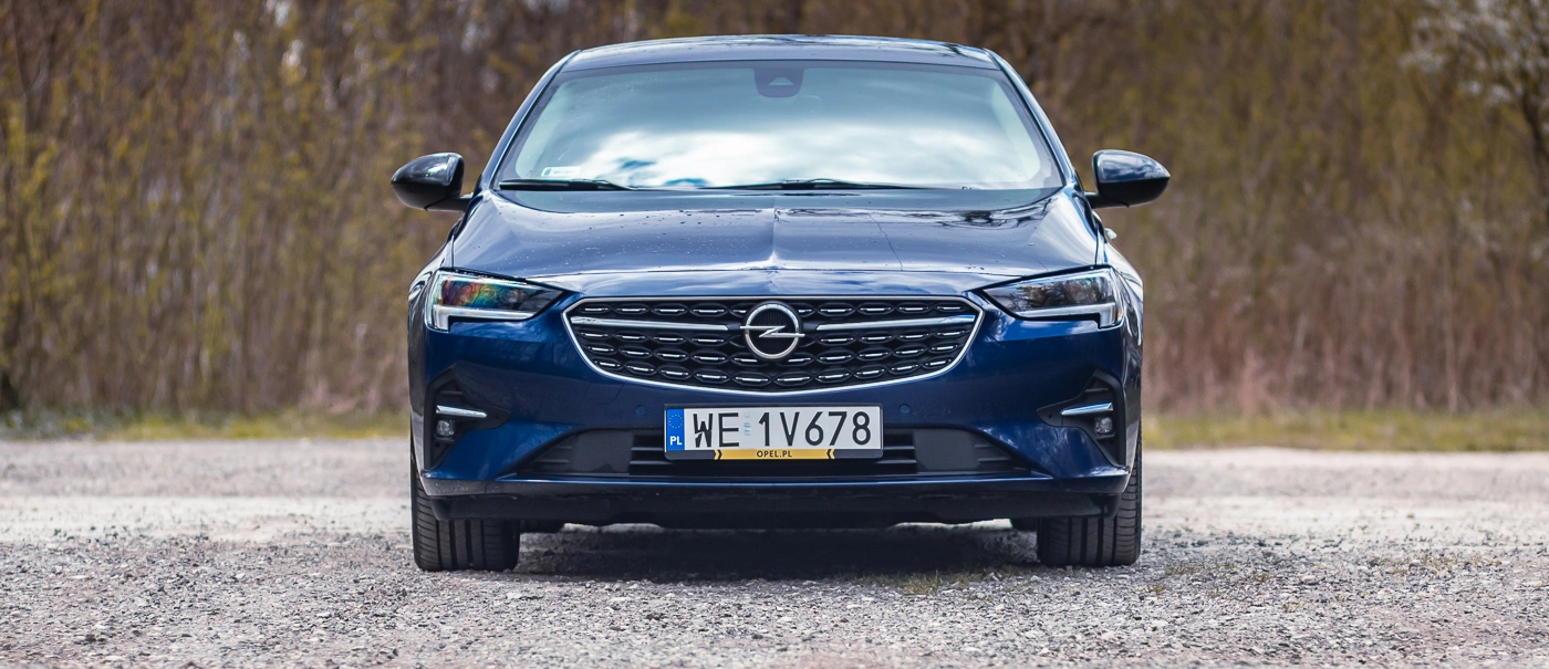 opel insignia 2.0 turbo