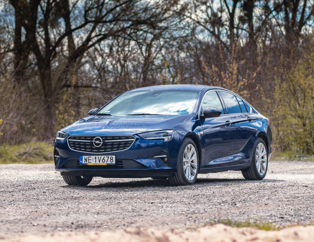 opel insignia 2.0 turbo