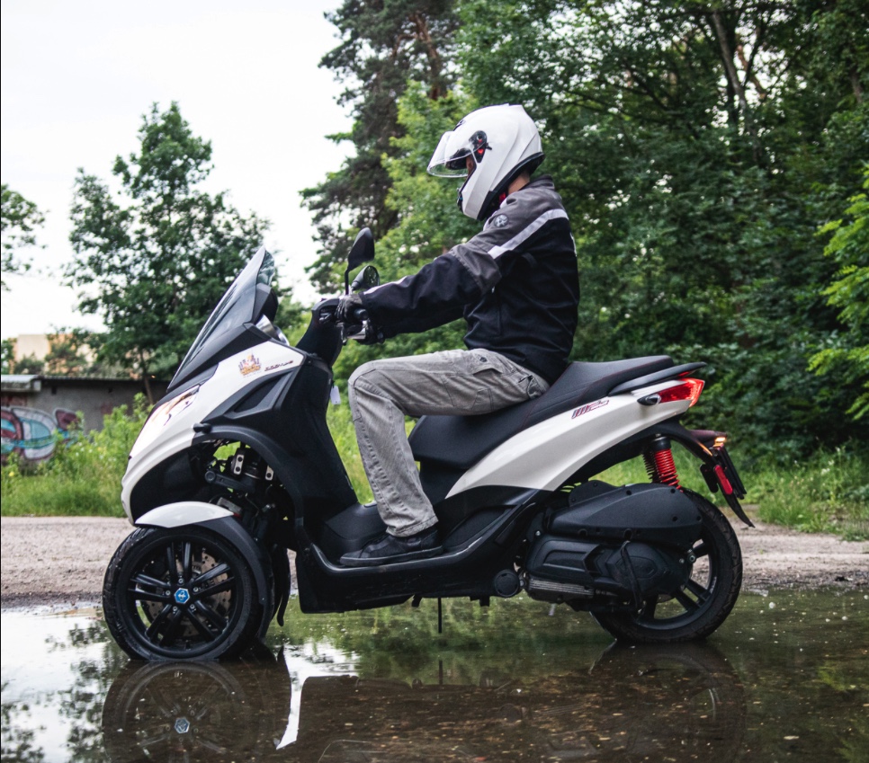 piaggio mp3 popularne w paryżu 