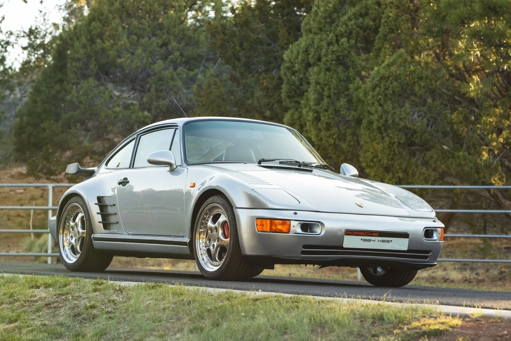 Porsche 911 964 Turbo 