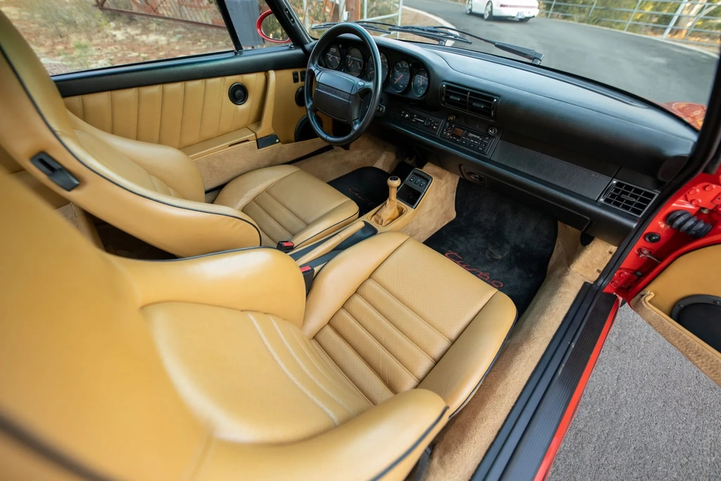 Porsche 911 964 Turbo 