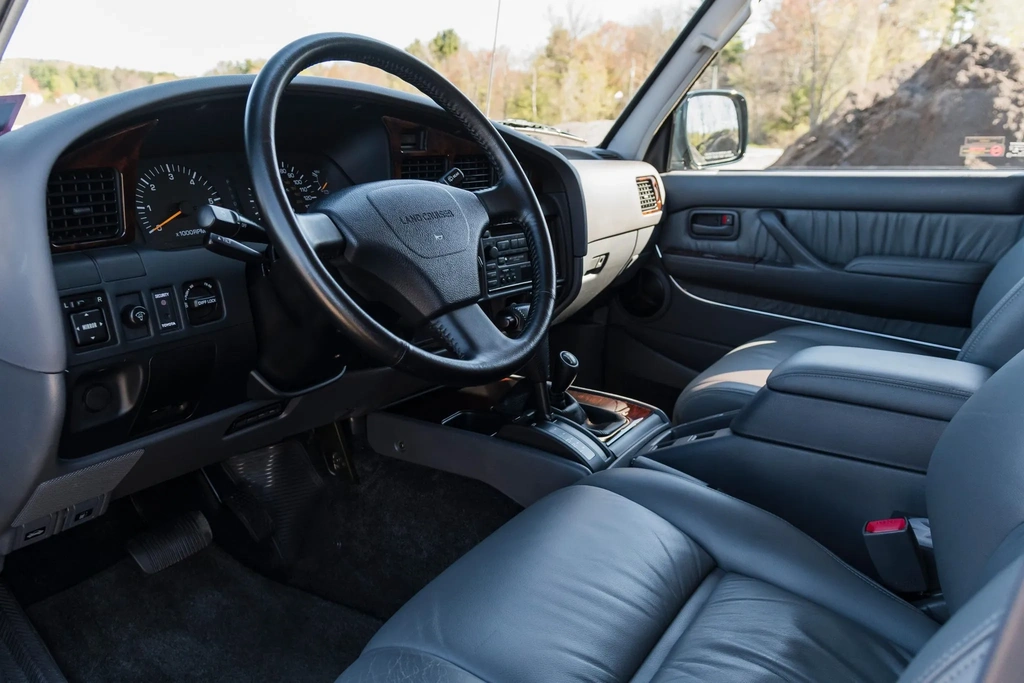 Toyota Land Cruiser FZJ80