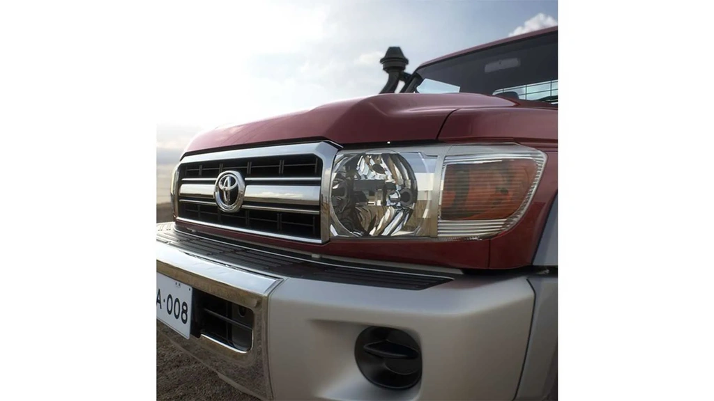 toyota land cruiser j70 lifting 3