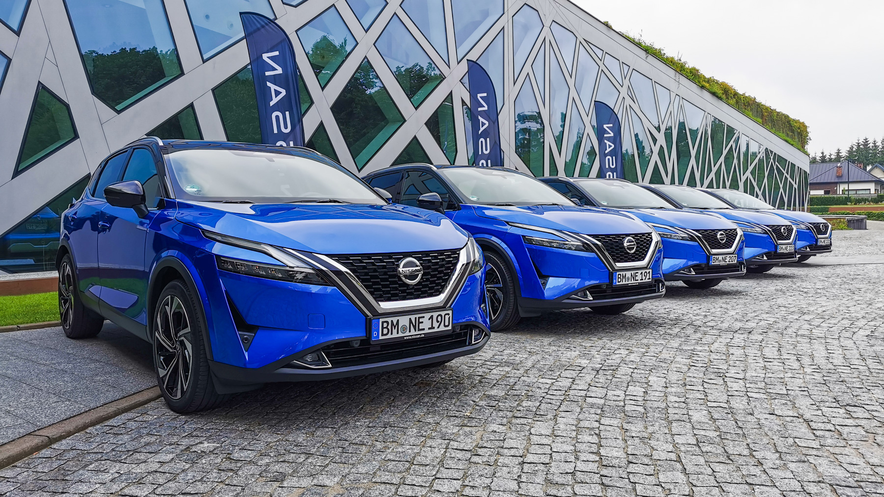 nowy nissan qashqai 2021