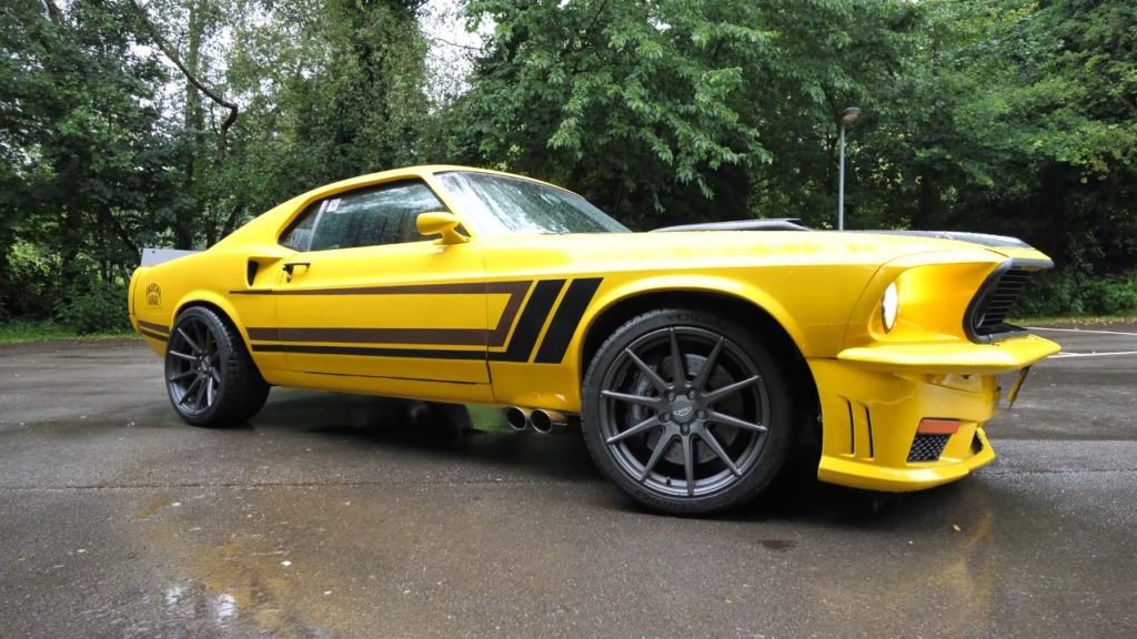 Mustang czy Mercedes 
