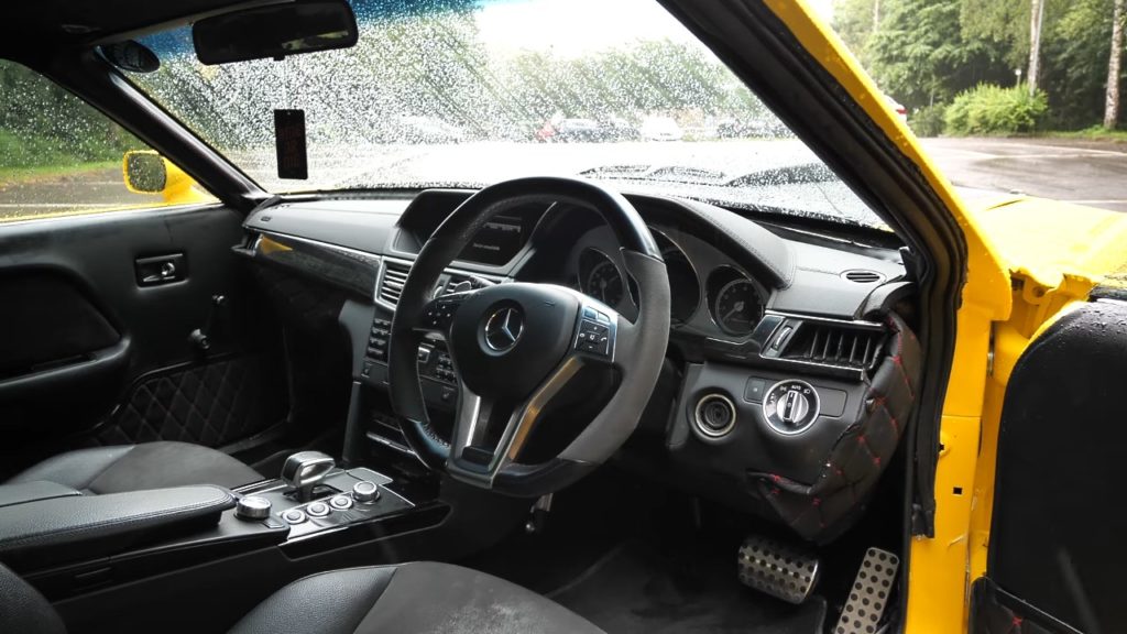Mustang czy Mercedes 