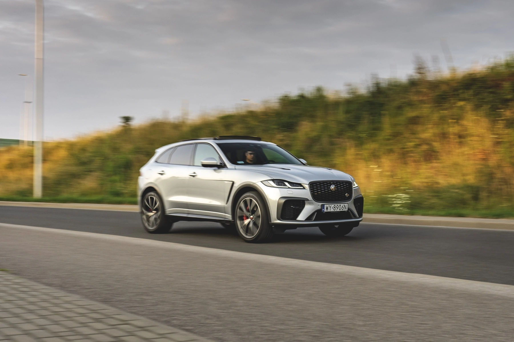 Jaguar F-Pace SVR 
