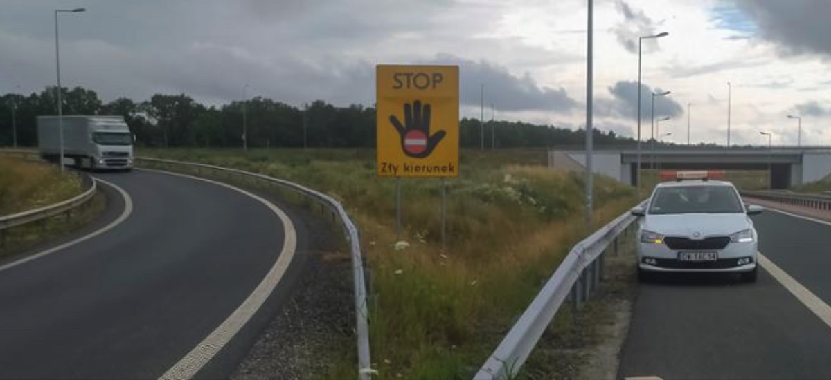 jazda autostradą pod prąd