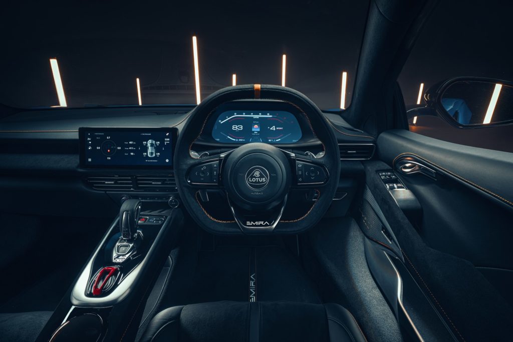 nowy Lotus Emira 